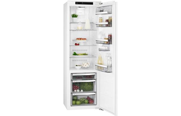 AEG SKK818E9ZC Built In Tall Fridge