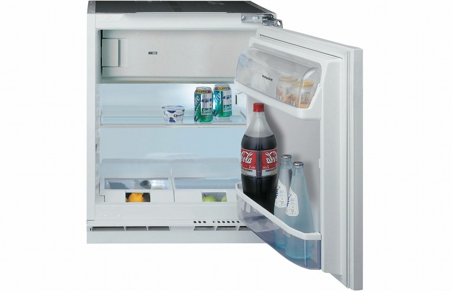 Hotpoint HBUF011.UK B/I Under Counter Fridge w/Ice Box