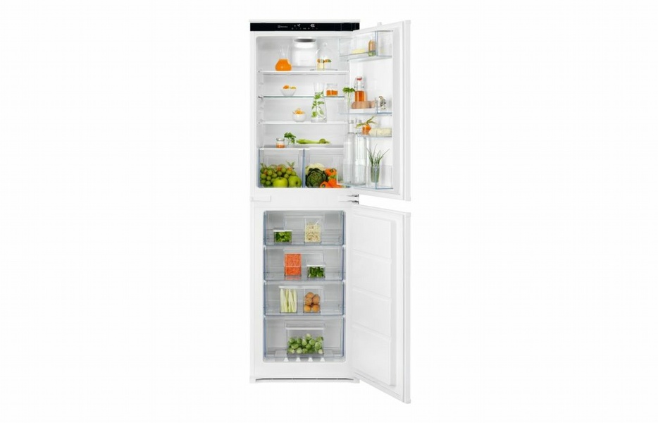 Electrolux LNT6TE18S5 B/I TwinTech No Frost 50/50 Fridge Freezer