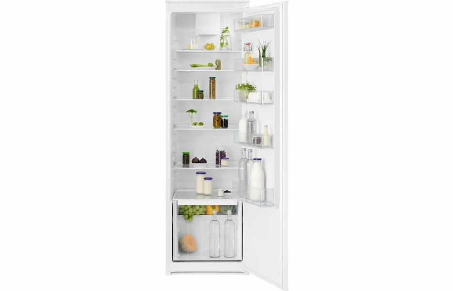 Zanussi ZRDN18ES3 B/I Larder Fridge