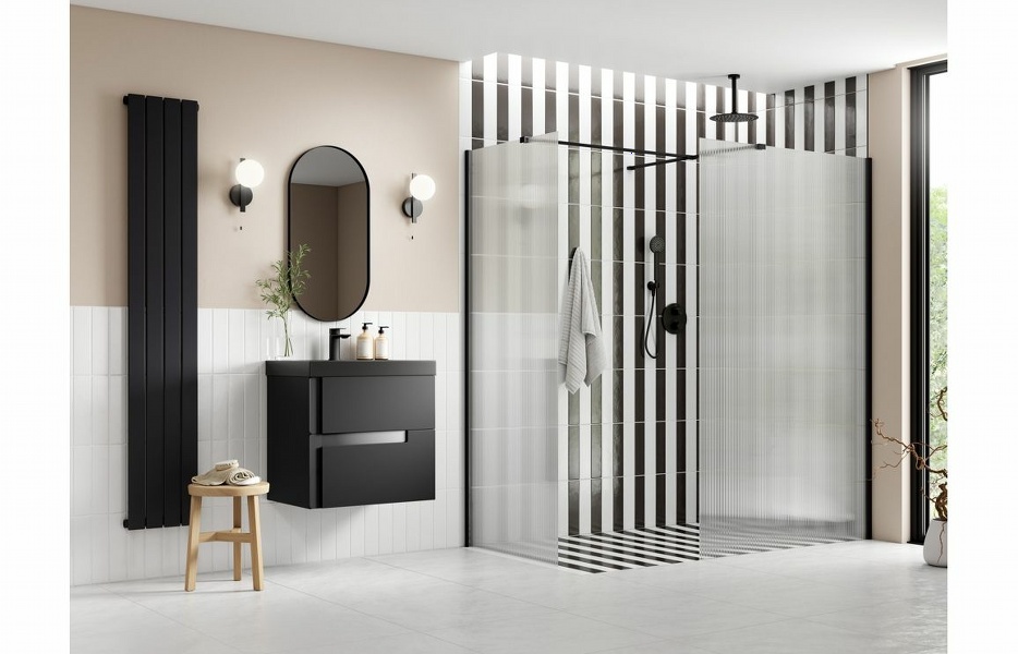 Flecx 900mm Fluted Wetroom Panel & Side Panel Arm - Black